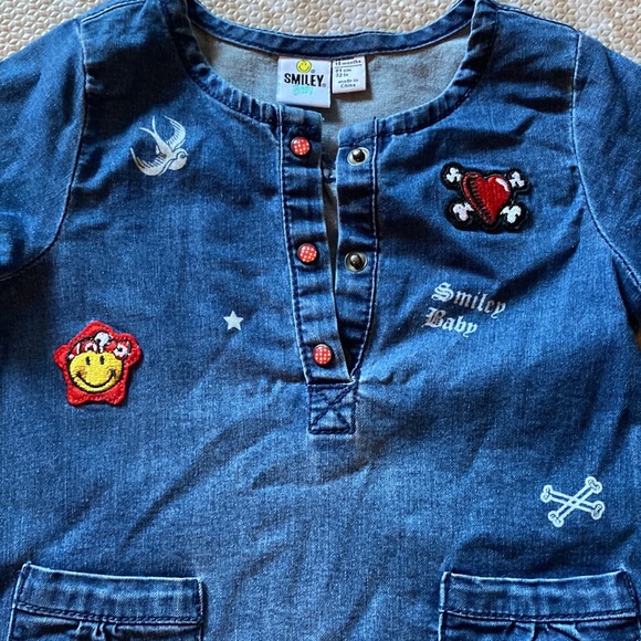 Smiley Baby Jean Dress w Patch detail - Picture 3 of 5